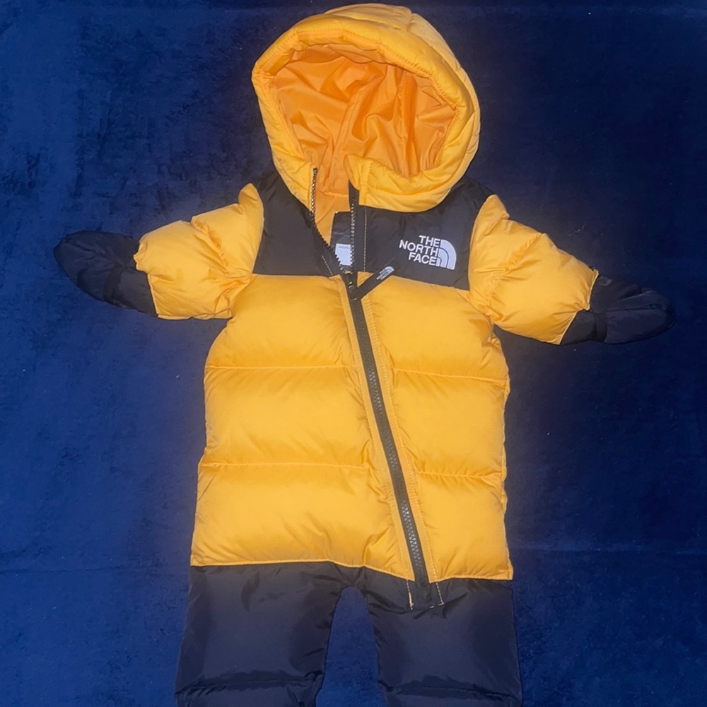 Never worn north face infant winter suit